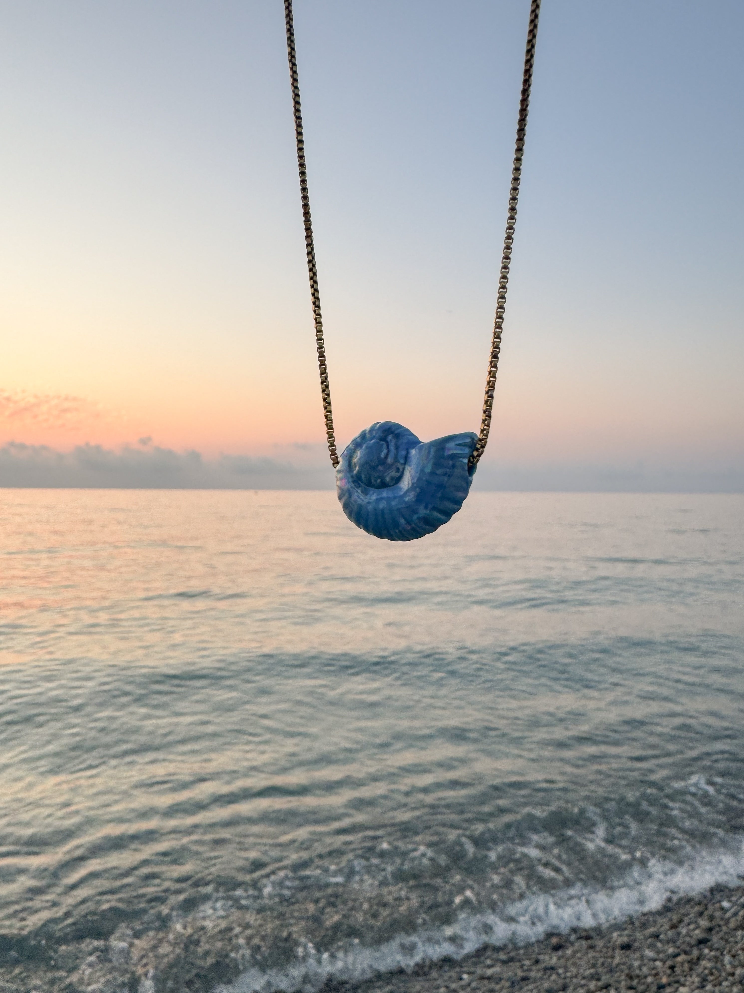 Collana spirale azzurra