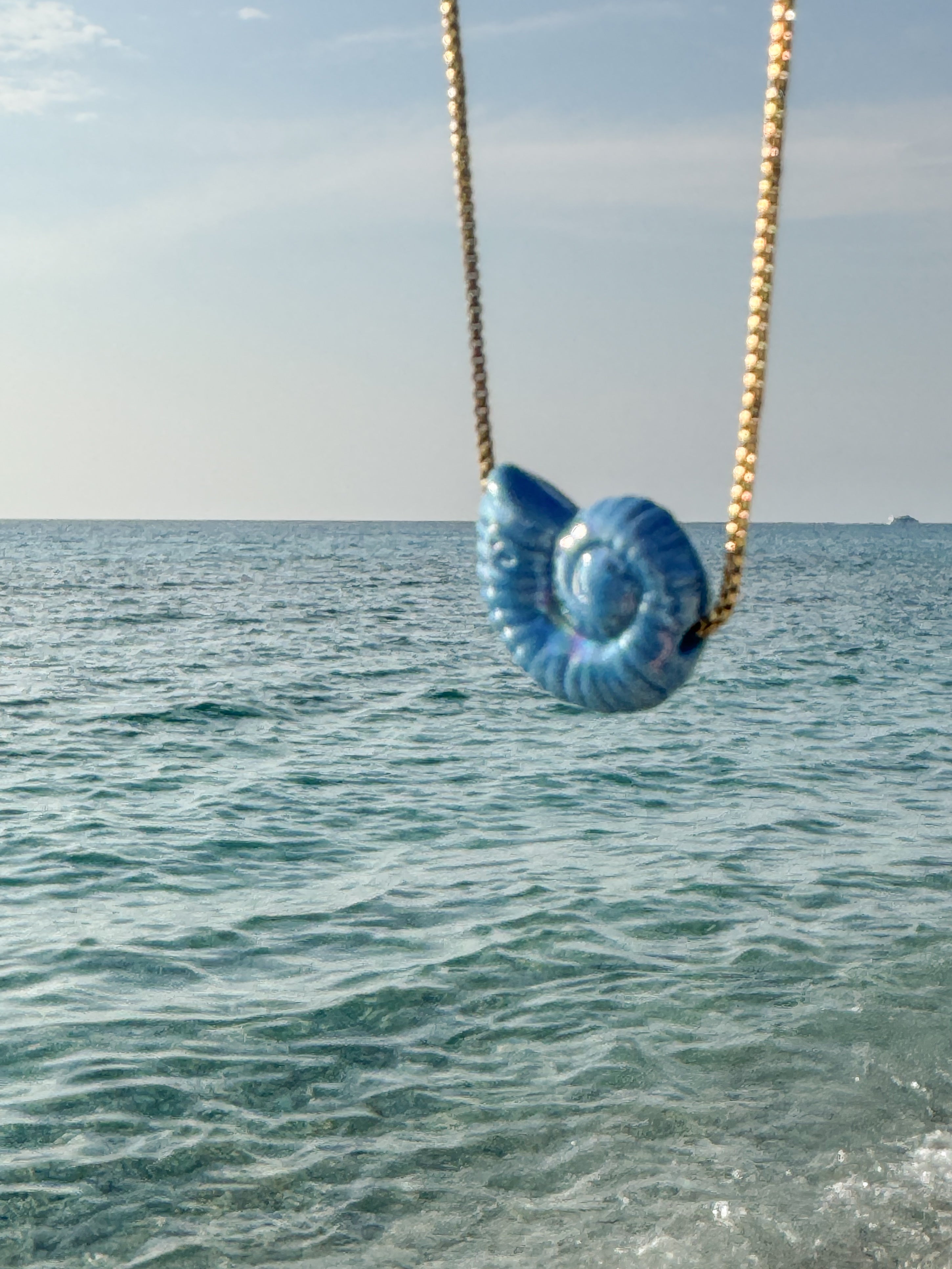 Collana spirale azzurra